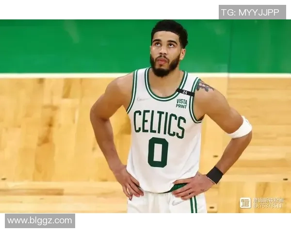 杰森塔图姆如何在NBA赛场上展现全能球员的风采与潜力